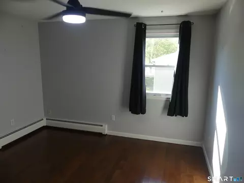 Bedroom - 49 Bluebird Ln, Berlin, CT 06037 photo 6 of 6