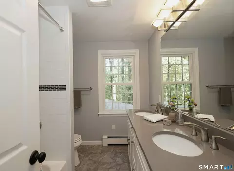 Bath - 85 Cross Hwy, Redding, CT 06896 photo 4 of 4