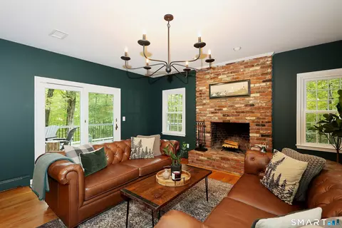 Living - 85 Cross Hwy, Redding, CT 06896 photo 5 of 5