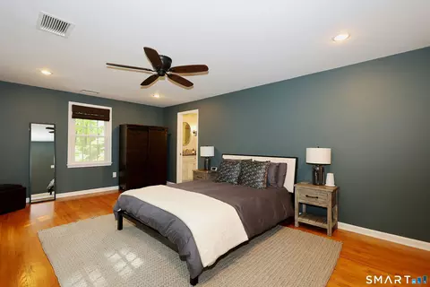Bedroom - 85 Cross Hwy, Redding, CT 06896 photo 2 of 6
