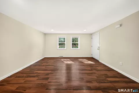 Living - 185 Forest Rd, West Haven, CT 06516 photo 2 of 3