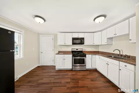 Kitchen - 185 Forest Rd, West Haven, CT 06516 photo 1 of 5