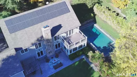 4 Turkey Hill Ln, Westport, CT 06880