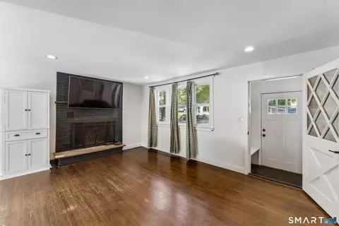 Living - 18 Southgate Rd, Trumbull, CT 06611 photo 2 of 2