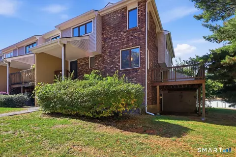 13 Dutton Place Way #13, Glastonbury, CT 06033