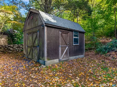 Exterior - 210 Iron St, Ledyard, CT 06339 photo 9 of 15