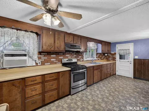 Kitchen - 210 Iron St, Ledyard, CT 06339 photo 3 of 4