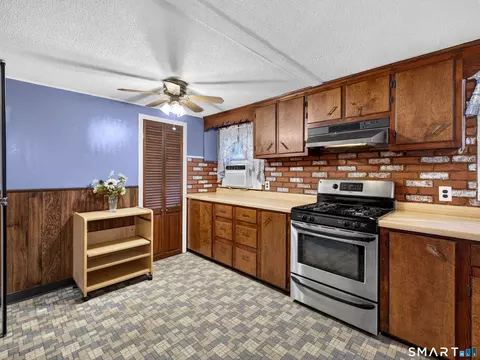 Kitchen - 210 Iron St, Ledyard, CT 06339 photo 1 of 4