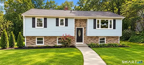 56 Orient St, Watertown, CT 06779