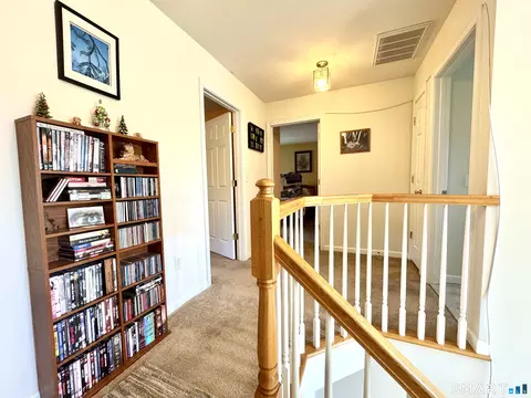 Entry Way - 64 Carter Rd, Warren, CT 06754 photo 2 of 2