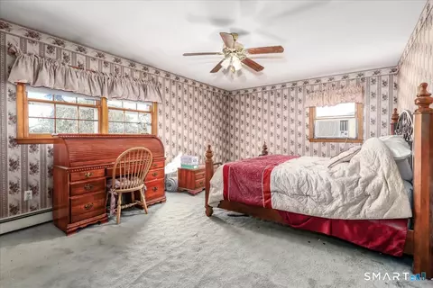 Bedroom - 9 Kendall Ter E, Danbury, CT 06811 photo 4 of 8