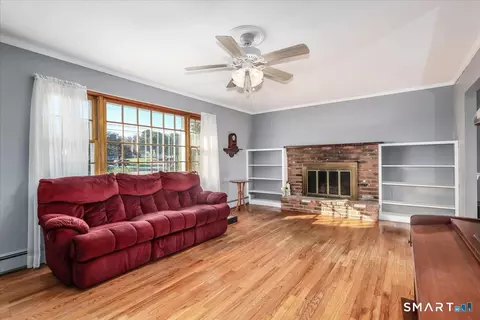 Living - 9 Kendall Ter E, Danbury, CT 06811 photo 4 of 4