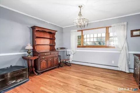 Dining - 9 Kendall Ter E, Danbury, CT 06811 photo 1 of 2