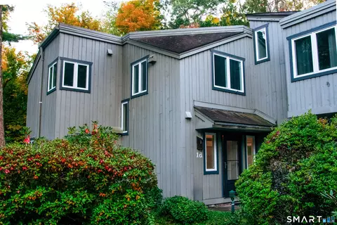 1 Talcott Gln # D, Farmington, CT 06032