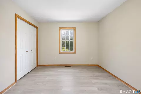 Bedroom - 8 Plank Rd, Prospect, CT 06712 photo 8 of 8