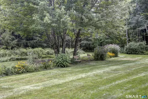 Exterior - 8 Phelps Rd, Colebrook, CT 06021 photo 6 of 7