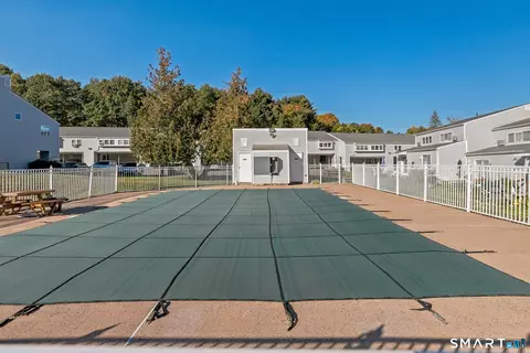Exterior - 50 E Hill Rd #8S, Canton, CT 06019 photo 4 of 4
