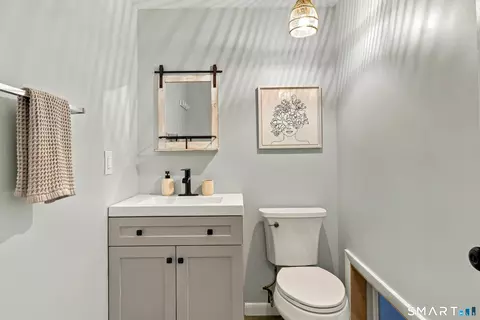 Bath - 50 E Hill Rd #8S, Canton, CT 06019 photo 1 of 3