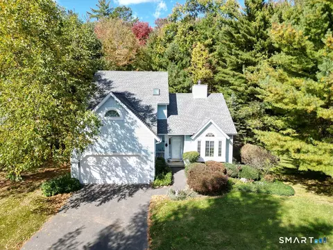 12 Edgewood Ct #12, Simsbury, CT 06070