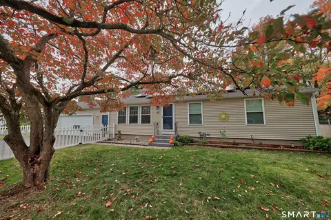 53 Woodland St, Plainville, CT 06062