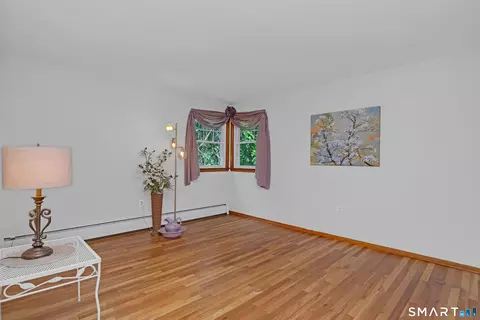 Living - 147 Magee Dr, Hamden, CT 06514 photo 5 of 7