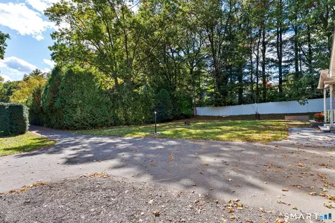 Exterior - 24 Cortland St, Windsor Locks, CT 06096 photo 7 of 9
