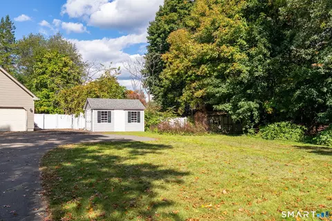 Exterior - 24 Cortland St, Windsor Locks, CT 06096 photo 8 of 9