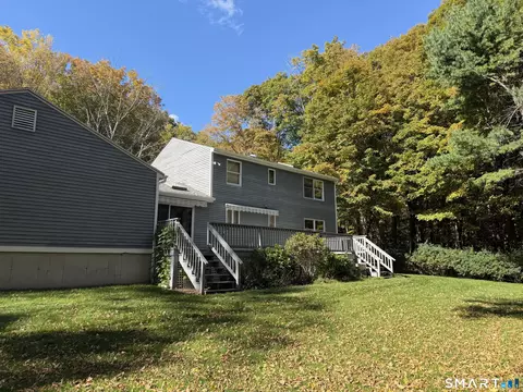 Exterior - 495 Main St, Hamden, CT 06514 photo 5 of 11