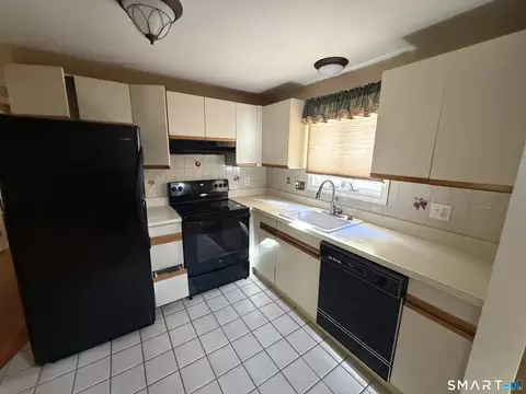 Kitchen - 495 Main St, Hamden, CT 06514 photo 1 of 1