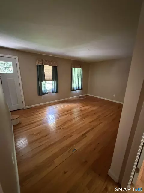 Living - 495 Main St, Hamden, CT 06514 photo 5 of 5
