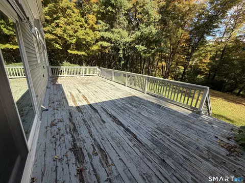 Exterior - 495 Main St, Hamden, CT 06514 photo 6 of 11