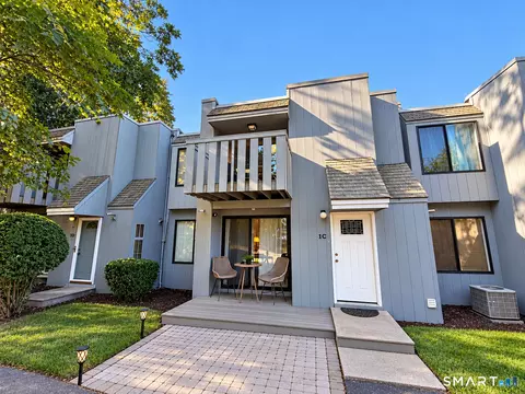 1 Birch Ln #C, East Haven, CT 06513