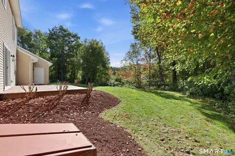 Exterior - 40 Valmore Rd, Bristol, CT 06010 photo 3 of 7