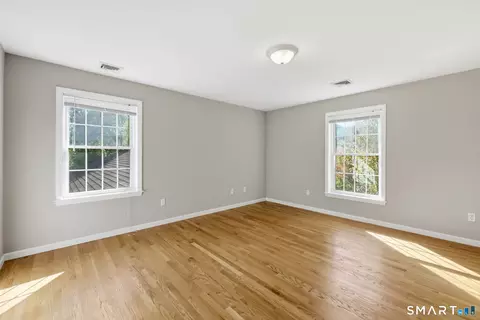 Bedroom - 40 Valmore Rd, Bristol, CT 06010 photo 2 of 4