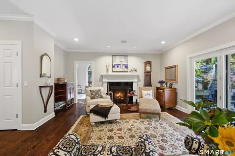 Living - 117 Alberts Hill Rd, Sandy Hook, CT 06482 photo 1 of 3