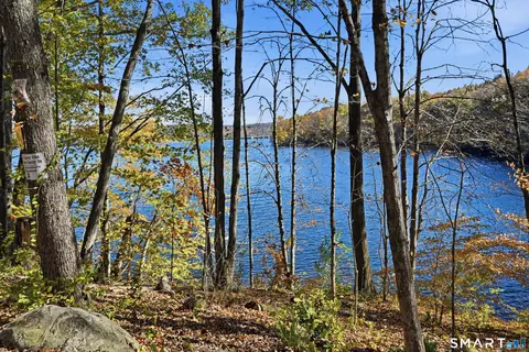 View/Area - 117 Alberts Hill Rd, Sandy Hook, CT 06482 photo 2 of 2