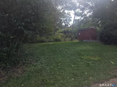 Exterior - 63 Elderkin Ave, Groton, CT 06340 photo 8 of 9