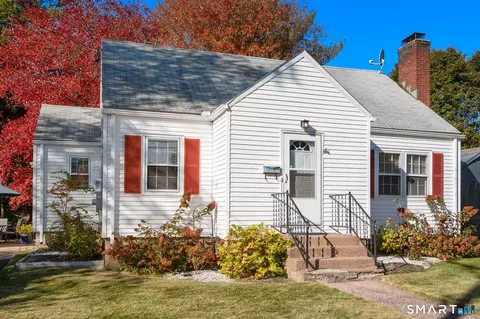 162 Broad St, Manchester, CT 06042
