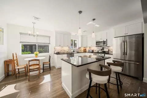 778 Heritage Vlg #B, Southbury, CT 06488