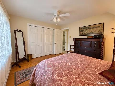 Bedroom - 8 Driftway Rd #E1, Danbury, CT 06811 photo 5 of 5