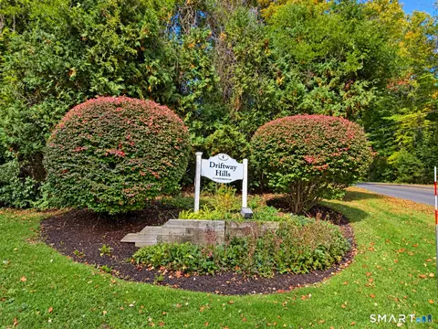 Other - 8 Driftway Rd #E1, Danbury, CT 06811 photo 8 of 8