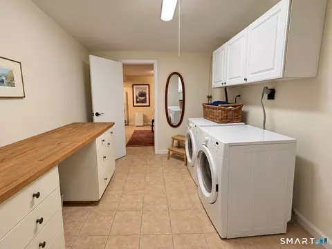 Other - 8 Driftway Rd #E1, Danbury, CT 06811 photo 6 of 8