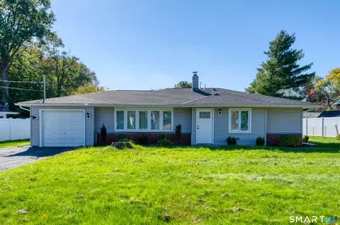 175 Reservoir Rd, Newington, CT 06111