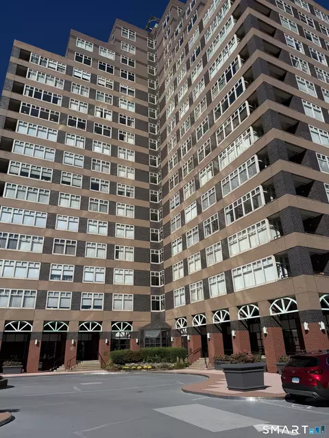 235 E River Dr #1108, East Hartford, CT 06108