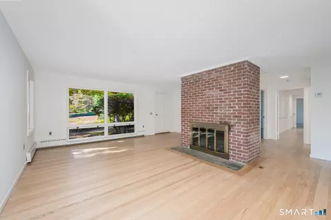 Living - 84 Turtleback Rd, Wilton, CT 06897 photo 1 of 4