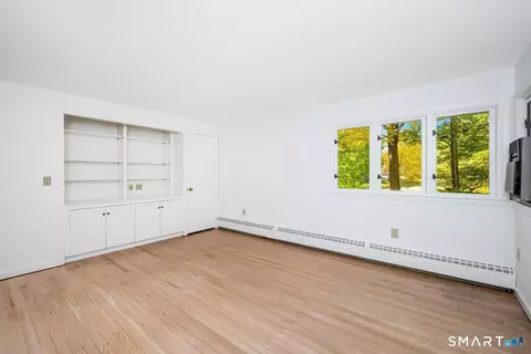 Living - 84 Turtleback Rd, Wilton, CT 06897 photo 4 of 4