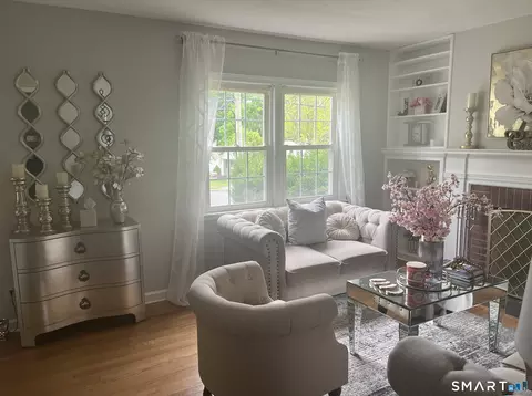 Living - 312 Battis Rd, Hamden, CT 06514 photo 5 of 5