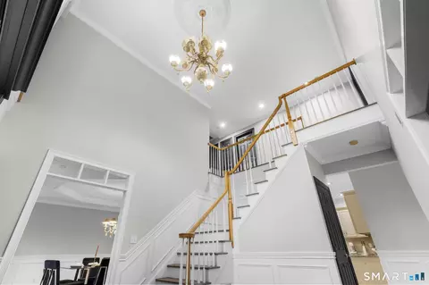 Entry Way - 46 Marlin Rd, Sandy Hook, CT 06482 photo 2 of 2