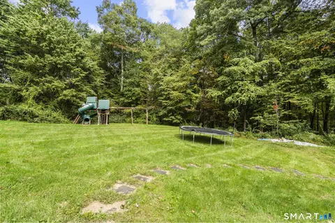 Exterior - 46 Marlin Rd, Sandy Hook, CT 06482 photo 7 of 8
