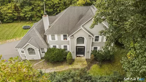 46 Marlin Rd, Newtown, CT 06470